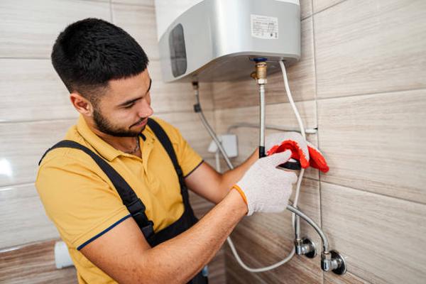 Gas vs. Electric Water Heater Installation: Which Is Right for You?